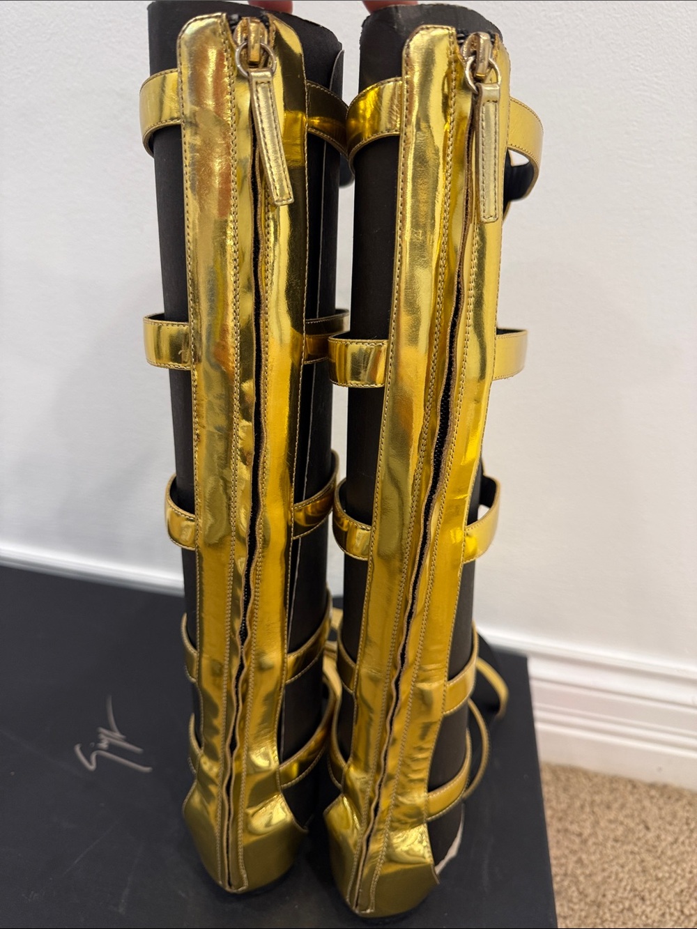 Giuseppe Zanotti Dubai Exclusive Gold Mirror Gladiator Runway Boots 37 - Picture 6 of 15